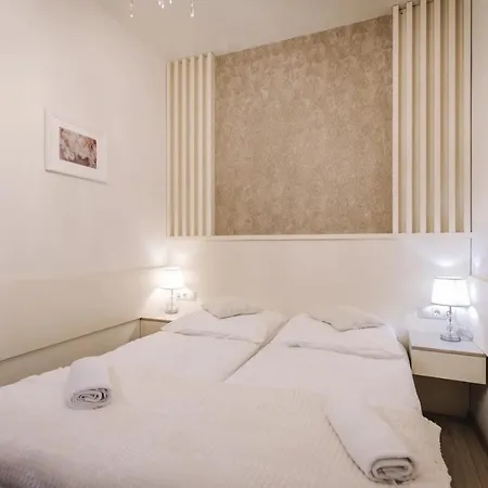 Apartmanhaz Soho Győr Extérieur photo