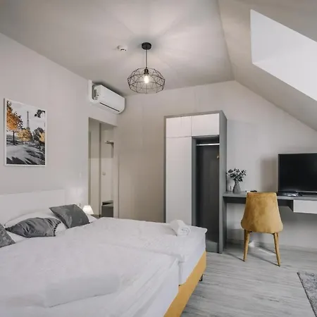 Apartmanhaz Soho Győr Extérieur photo