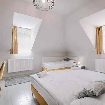 Apartmanhaz Soho Győr Extérieur photo