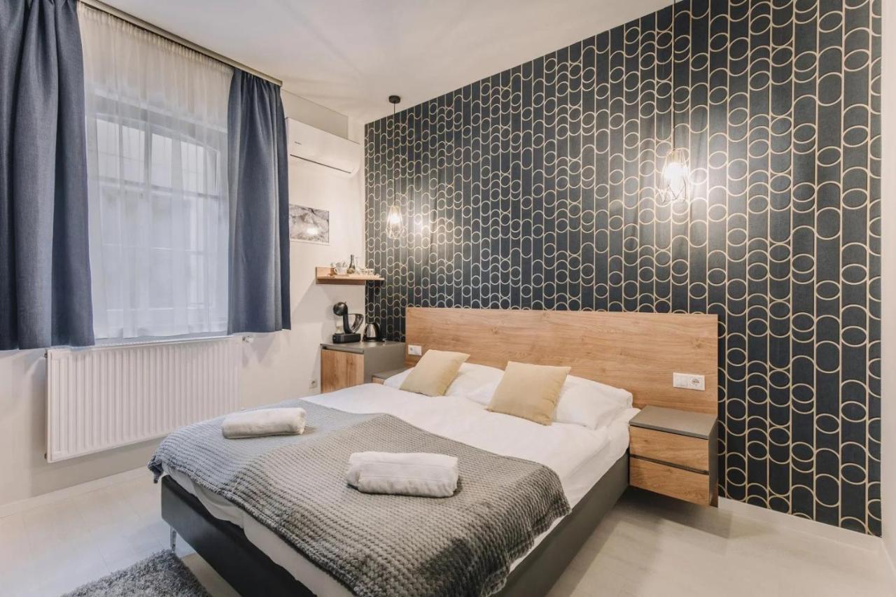 Apartmanhaz Soho Appartement *